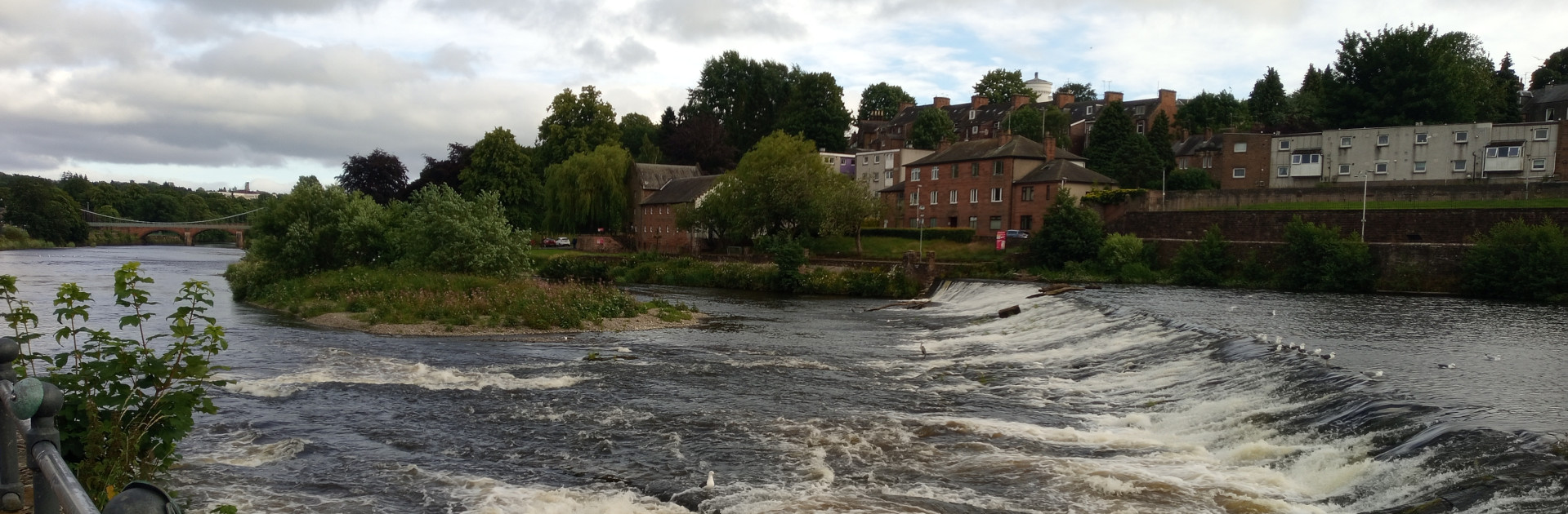 River Nith, Dumfries. 7:10pm, 6th July 2022.