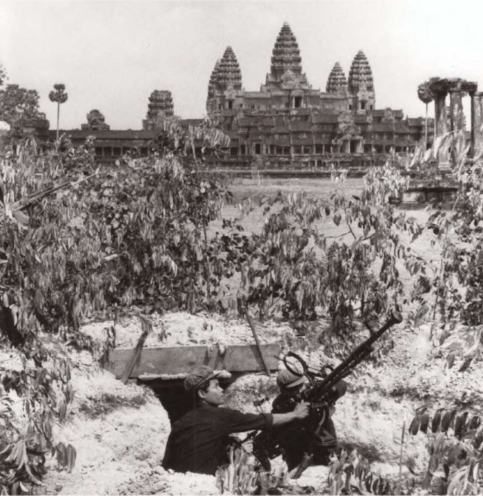 Two Khmer Rouge soldiers in front of Angkor Wat, 1973